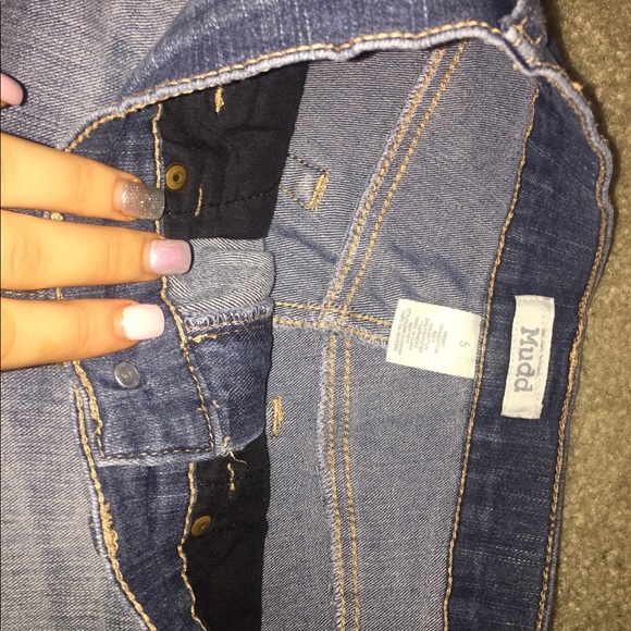 high rise  shorts - Picture 3 of 3